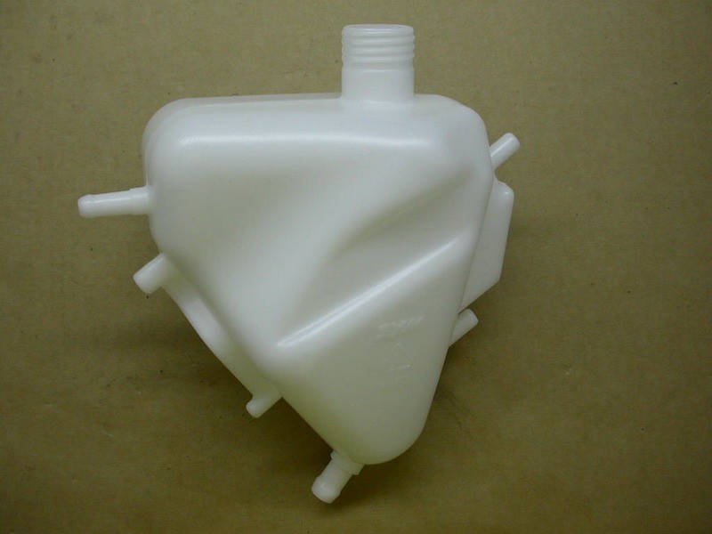 Бачок расширительный SYM GTS 300