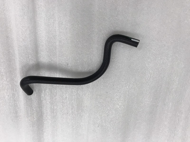 Патрубок водяной с SYM