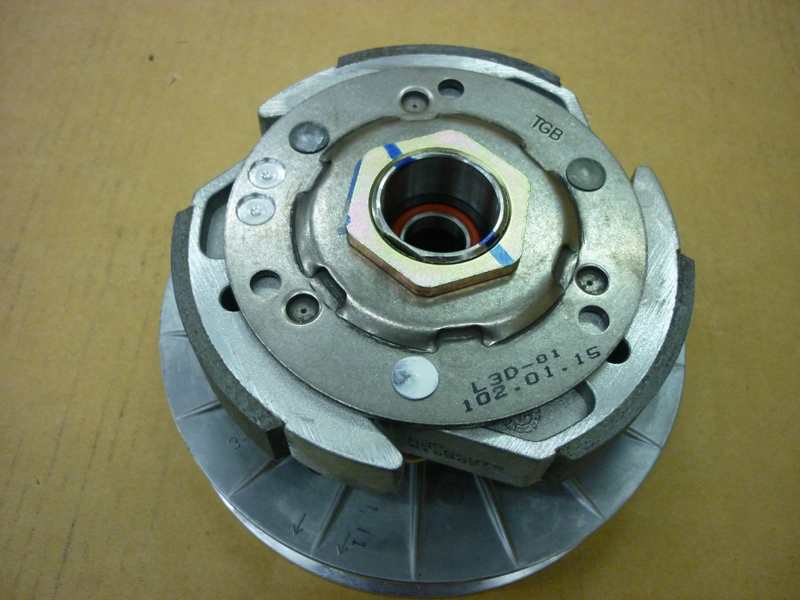 Шкив вариатора ведомый в сборе SYM