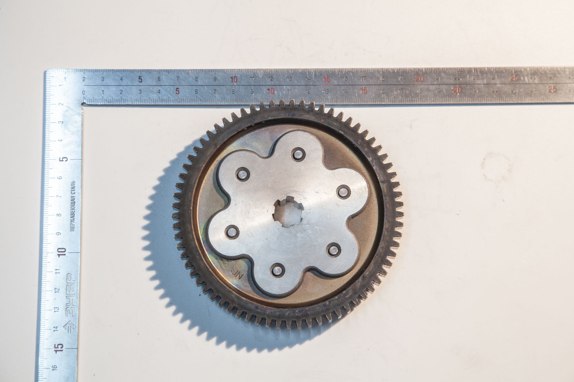 Шестерня ведомая BSE ZS154FMI