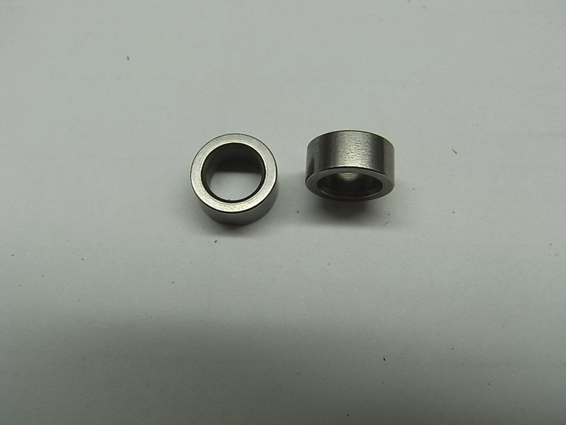 Направляющая роликовая SYM