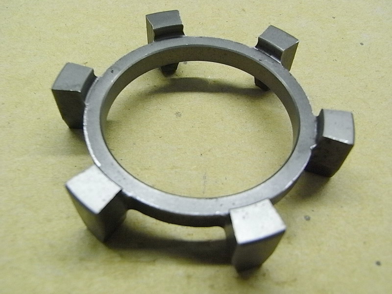 Шестерня стопорная SYM