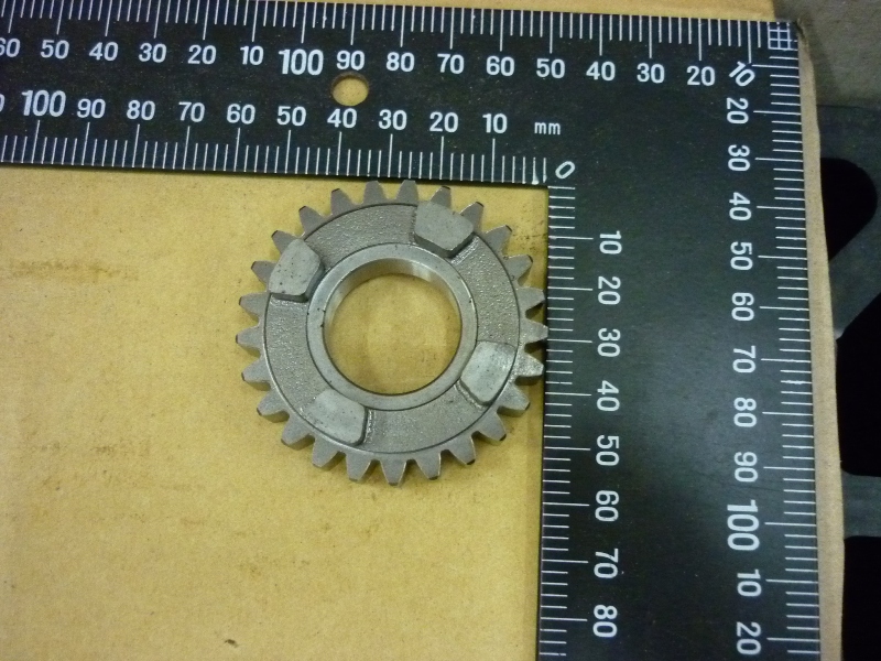 Шестерня M-5 SYM