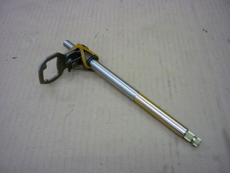 Вал переключения передач SYM