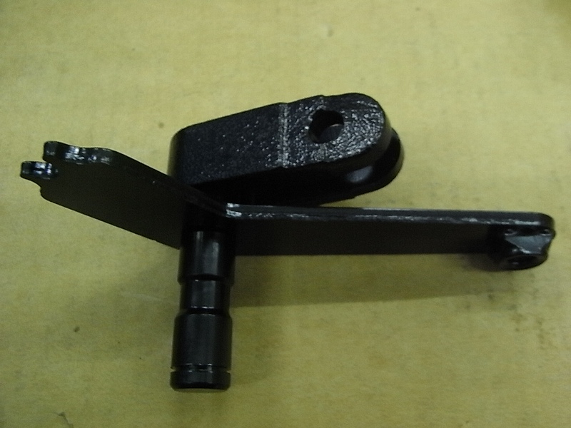 Звено механизма переключения SYM