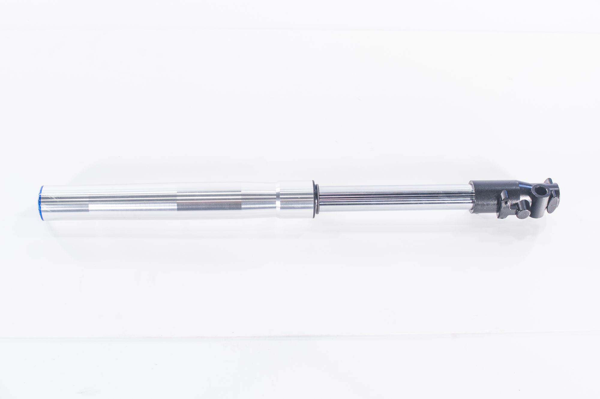 Амортизатор передний 630x45x48 правый ось 15мм BSE EVO