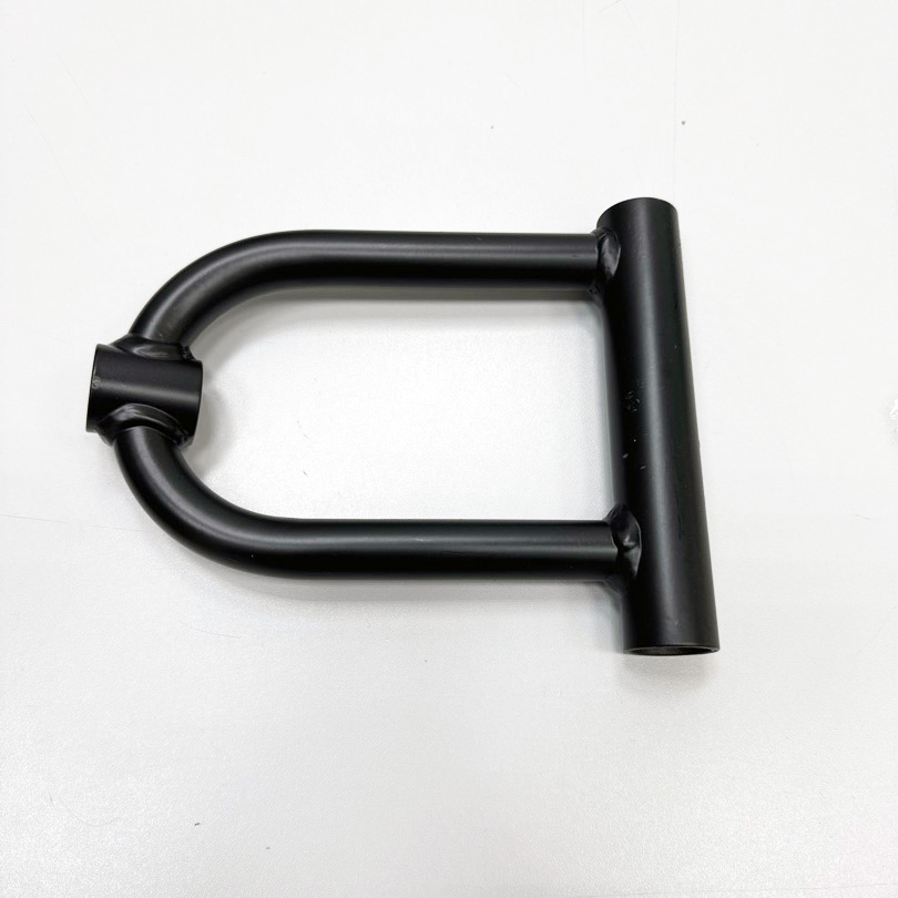 Рычаг верхний левый чёрный BSE XT-1