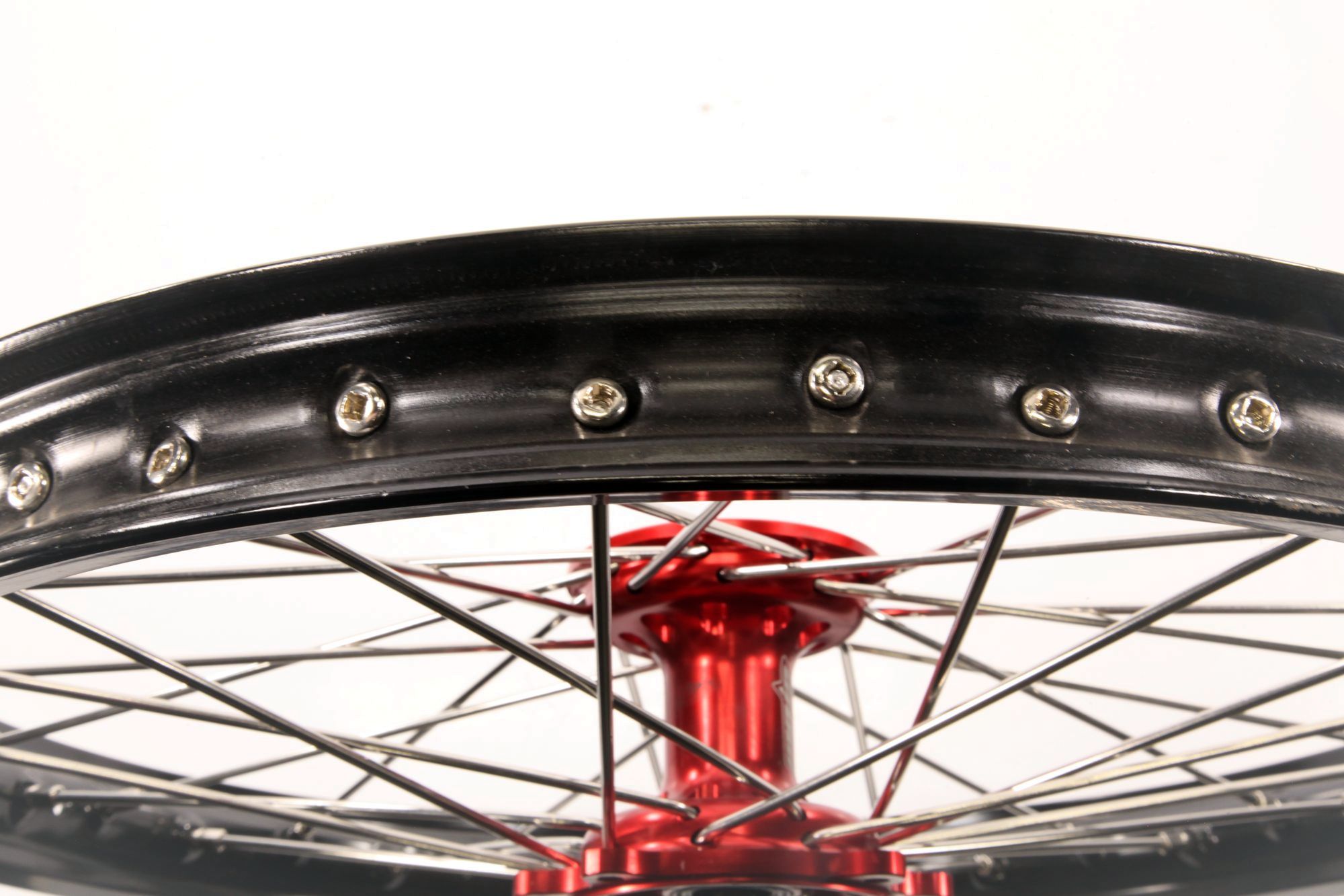 Диск колёсный передний 21" 1,6x21 CRF(36H) CNC MOJO 20мм с BSE M8 M4 RTC 300 Z8