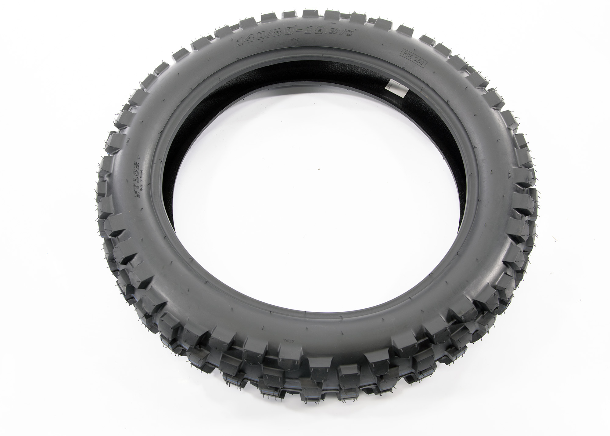 Покрышка 140/80-18 задняя Carrystone BSE Z7