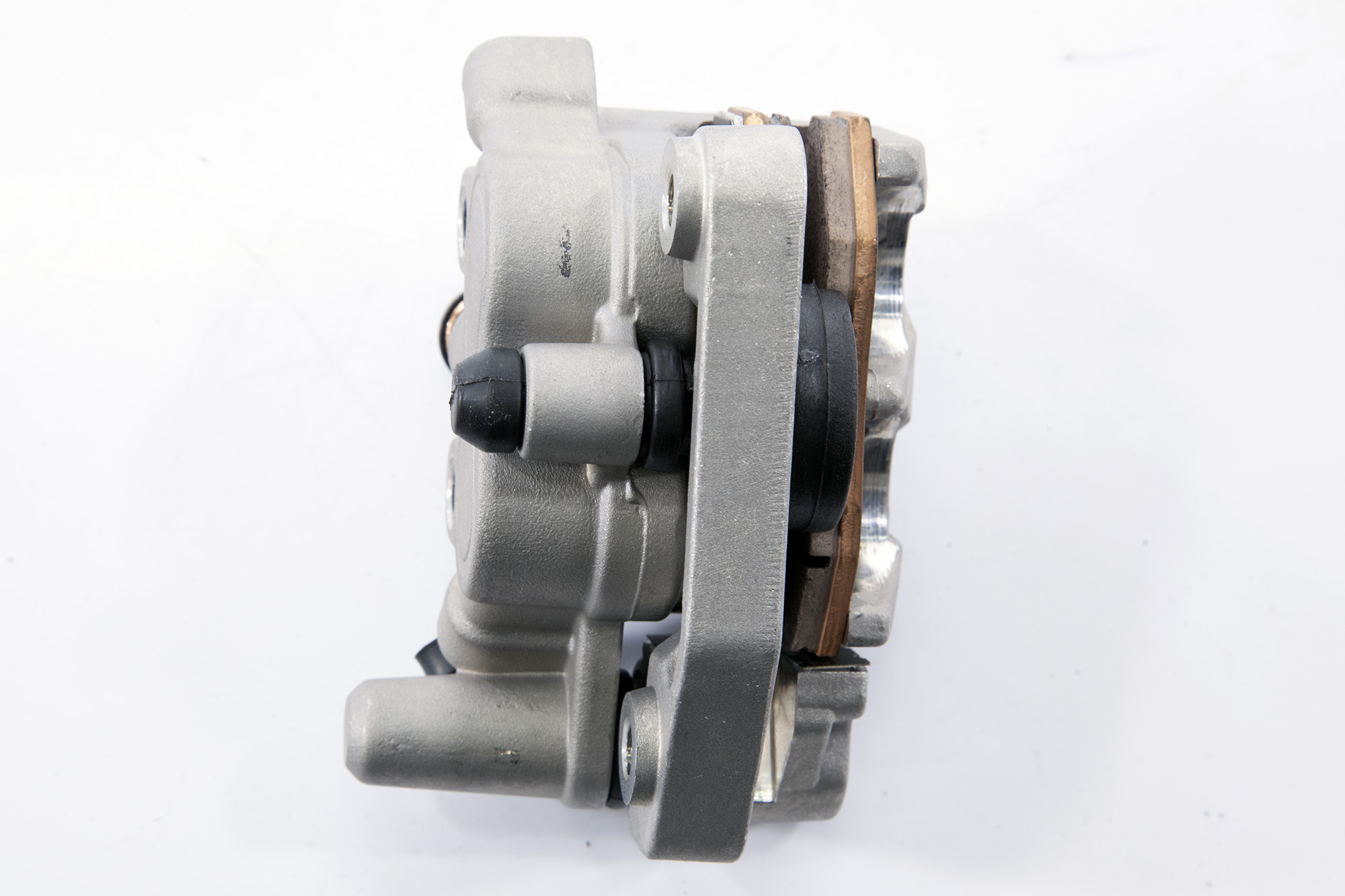 Суппорт тормозной передний BSE Z10 Z8