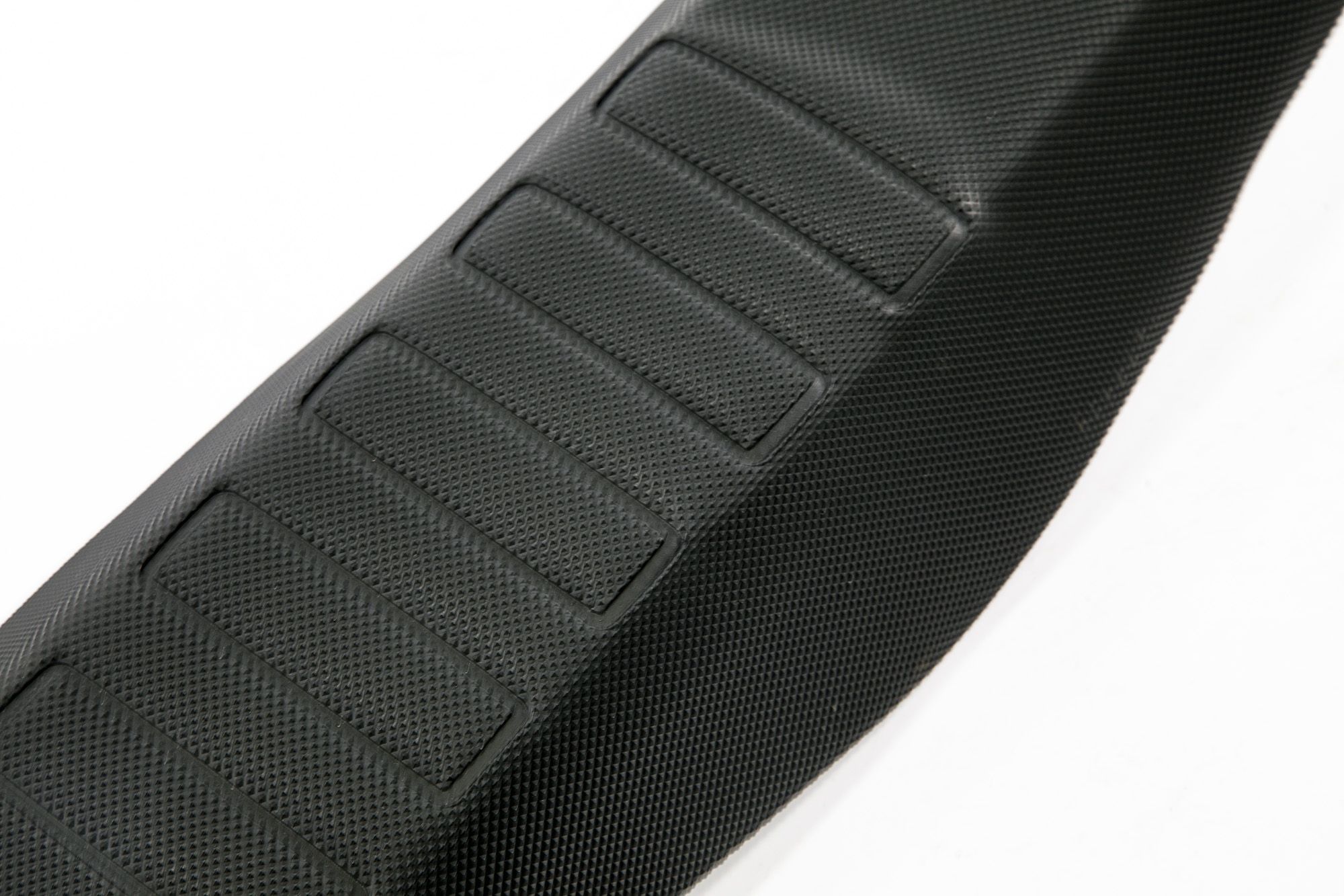 Седло чёрный Z/M BSE Z5 Z6 Z7 Z9