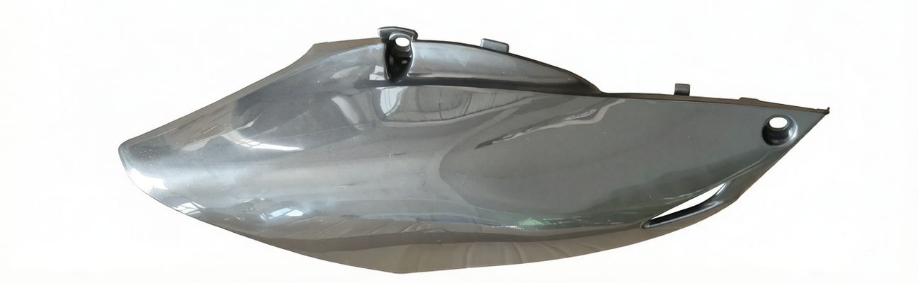 Облицовка задняя левая серый BSE Z5 L