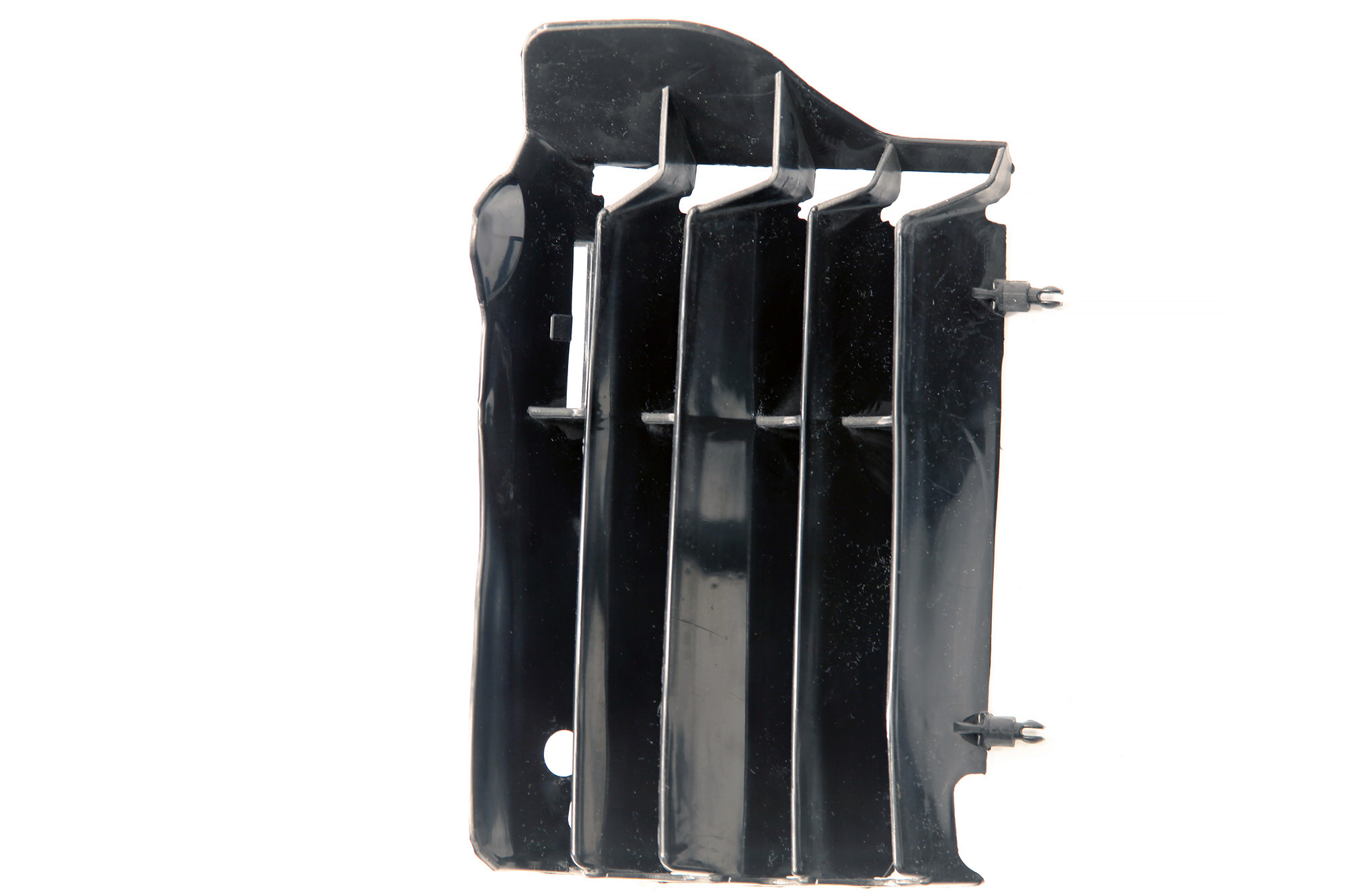 Защита радиатора левая черный BSE Z11