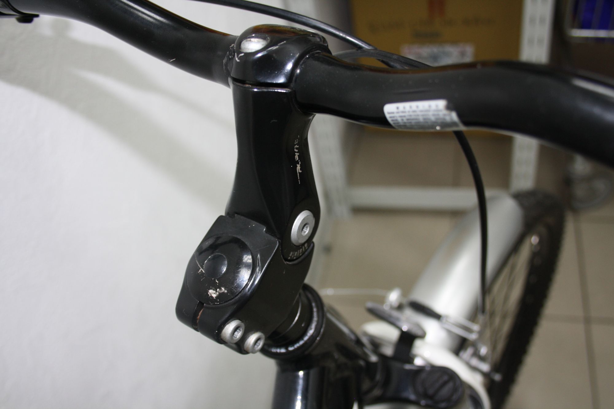 Велосипед карданный Alpine Shaft Drive (30M) 17,5". Назначение: прогулочный. Класс: Хардтейл.