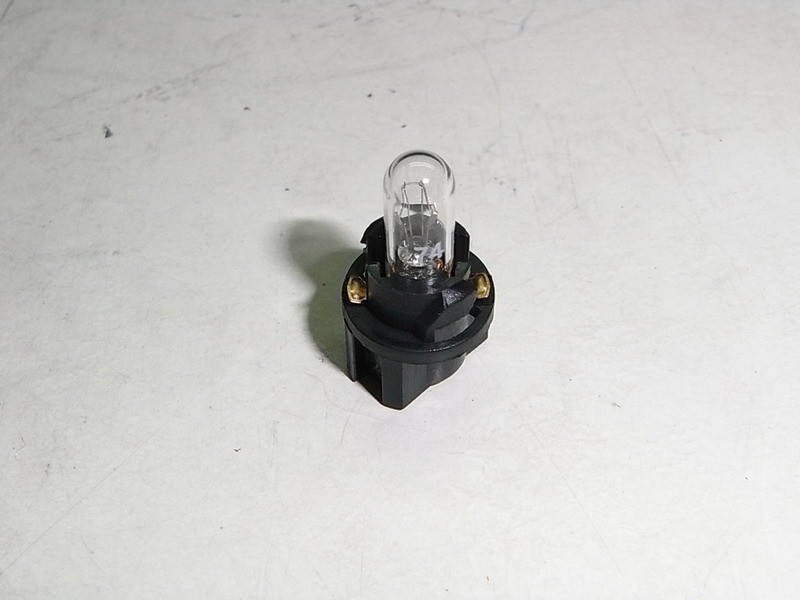 Лампа 12V/1.4W SYM GTS 300