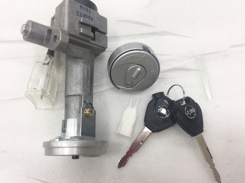 Замки комплект SYM