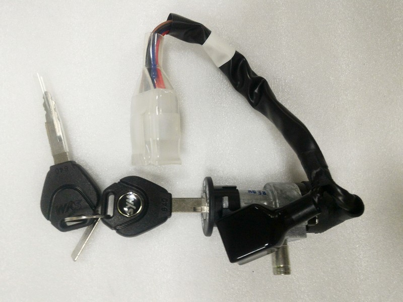 Замок зажигания в сборе SYM