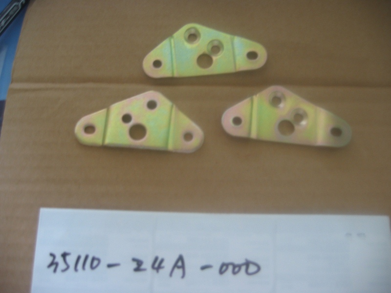 Пластина монтажная главного переключателя SYM