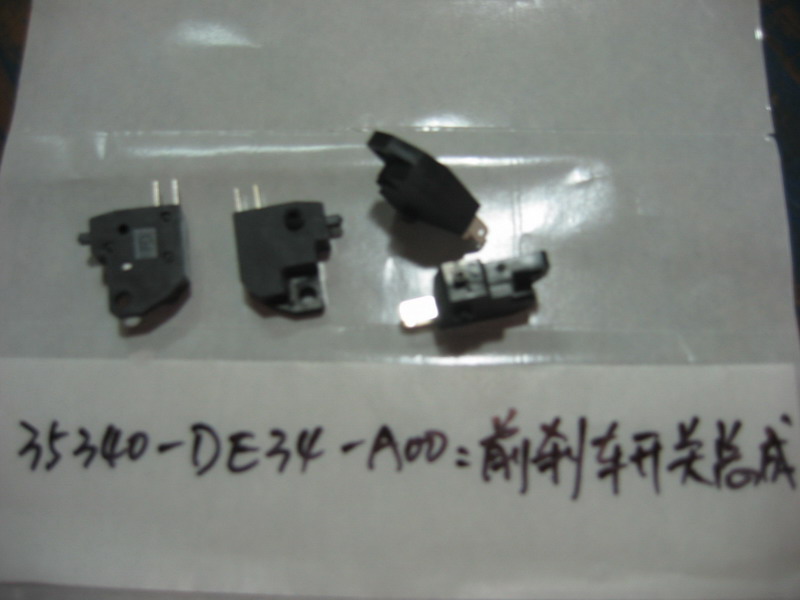 Концевик левый SYM