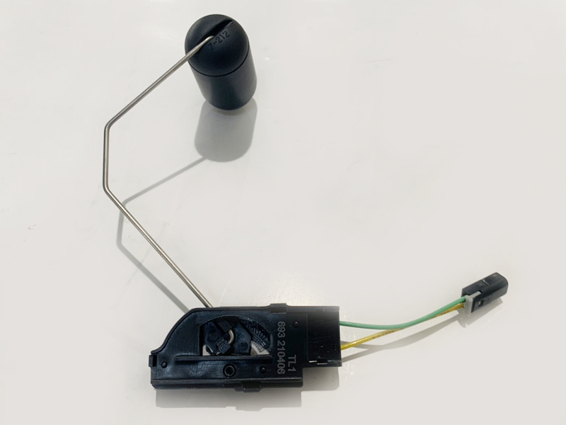 Датчик уровня топлива SYM