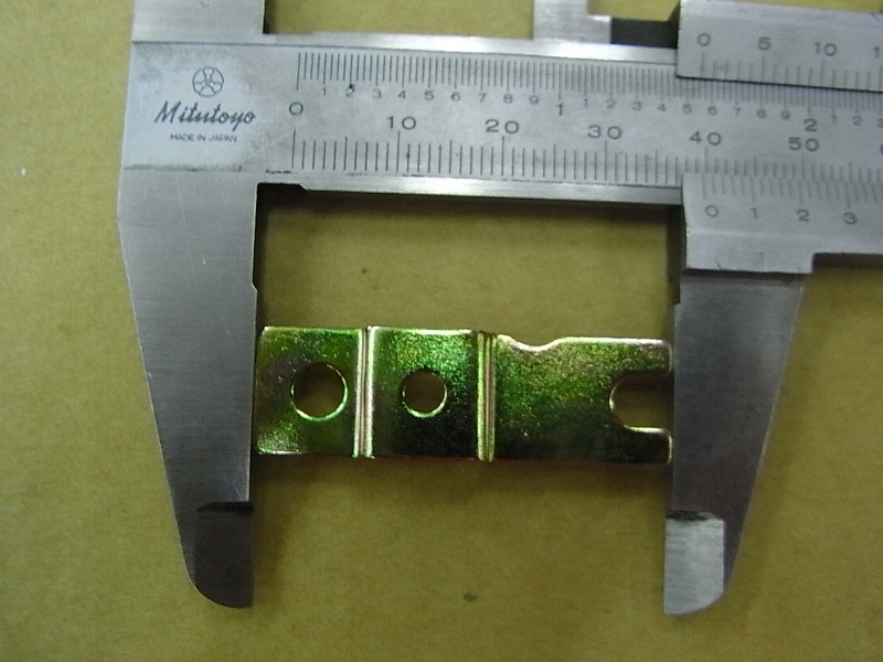 Кронштейн насоса топливного SYM