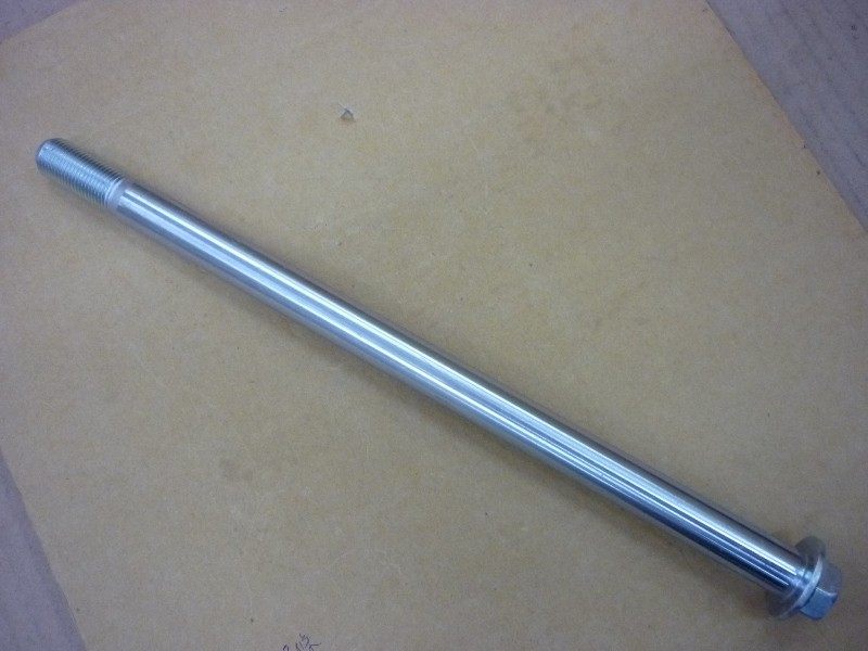 Ось заднего колеса SYM Wolf 250