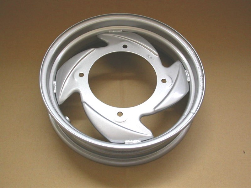 Диск колёсный 10"x2.15" 4отв. без ступицы SYM Mio 50