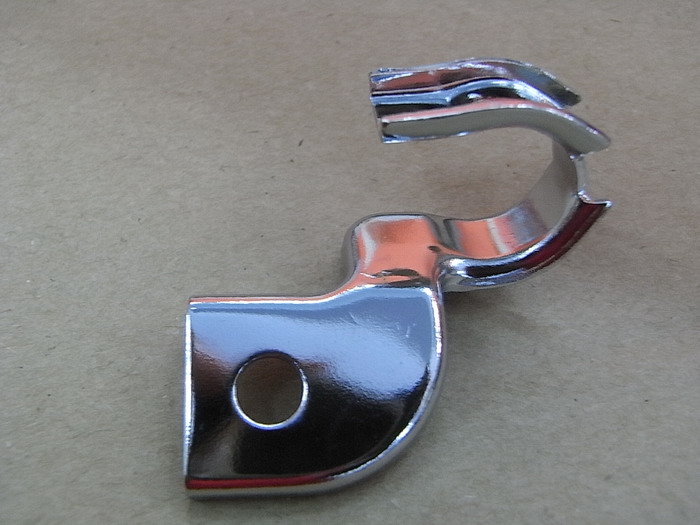 Крепление шланга тормоза переднего а SYM