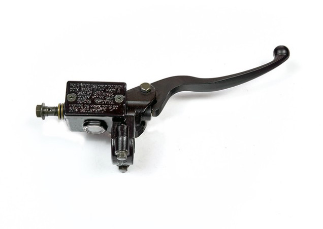 Цилиндр тормозной главный с рычагом в сборе SYM EuroX 50