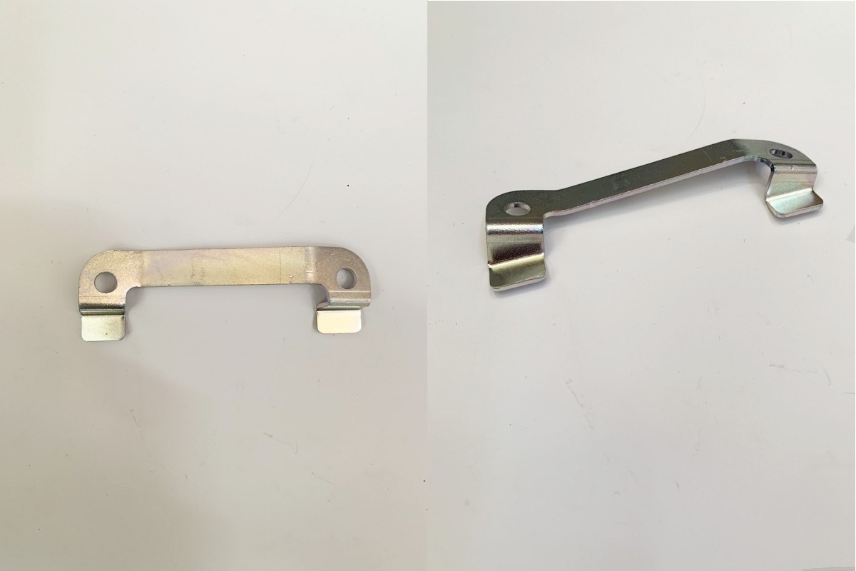 Кронштейн петли бардачка правый SYM