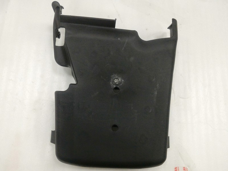 Облицовка нижняя черный_BK-001U SYM