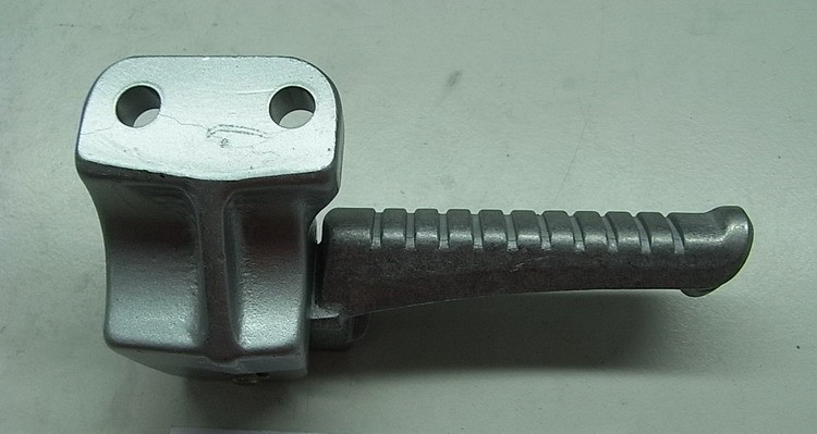 Опора для ног в сборе правая SYM RS 125 RS 150