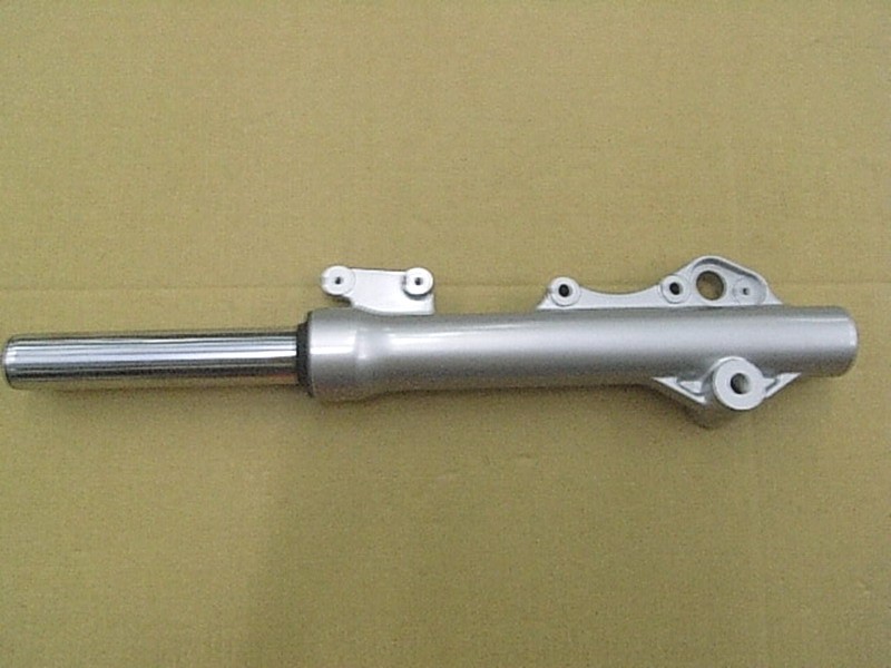 Амортизатор передний левый серебристый_S-421S SYM Citycom