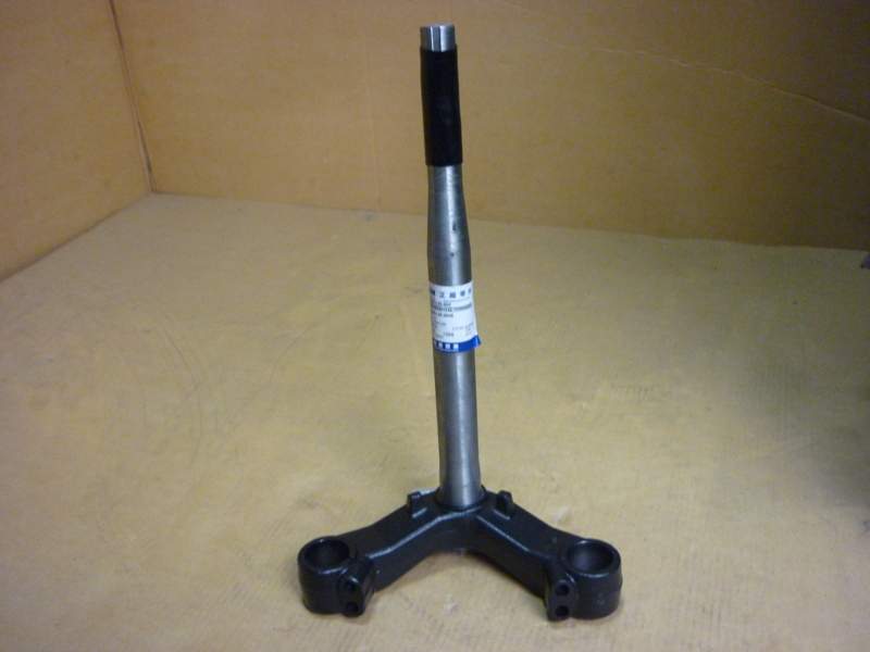 Траверса передней вилки SYM