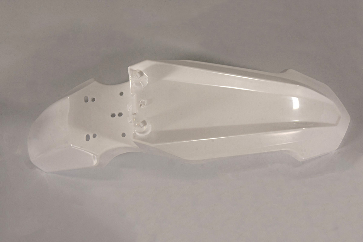 Крыло переднее, белый BSE EX PH 125 PH 150