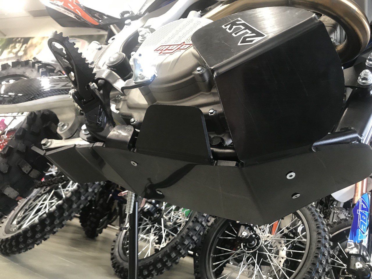 Защита картера KTZ для BSE Z8 (ZS177MM)