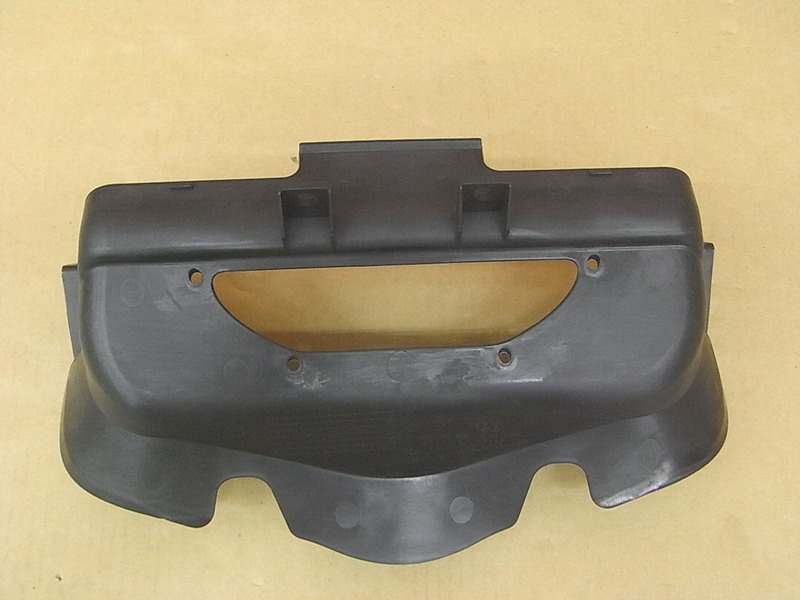 Крыло переднее внутреннее черный_BK-001U SYM