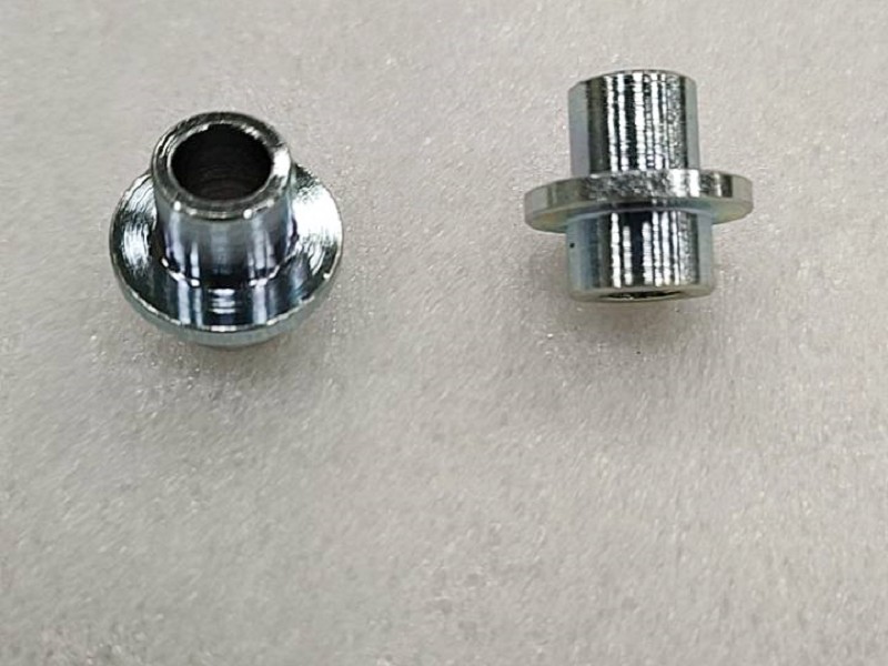 Втулка крепления ветрового стекла SYM