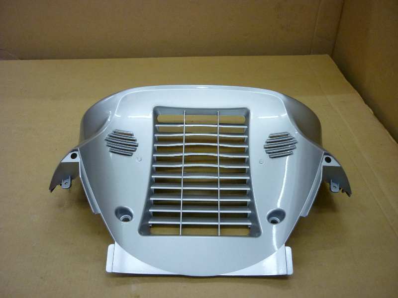 Облицовка передняя нижняя серебристый (S-7S) SYM