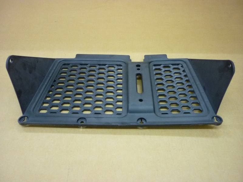 Облицовка подножки левая SYM ATV 250