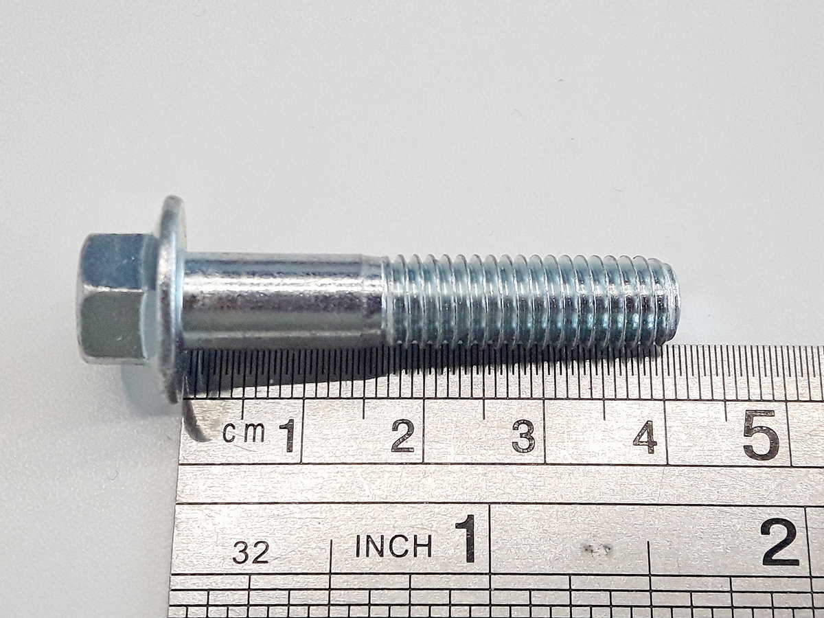 Винт M8x40 BSE EVO CORE J2S J1, J2 Z3 Z3Y Z10 Z4 Z5 Z6 Z6Y Z7 Z8 Z11