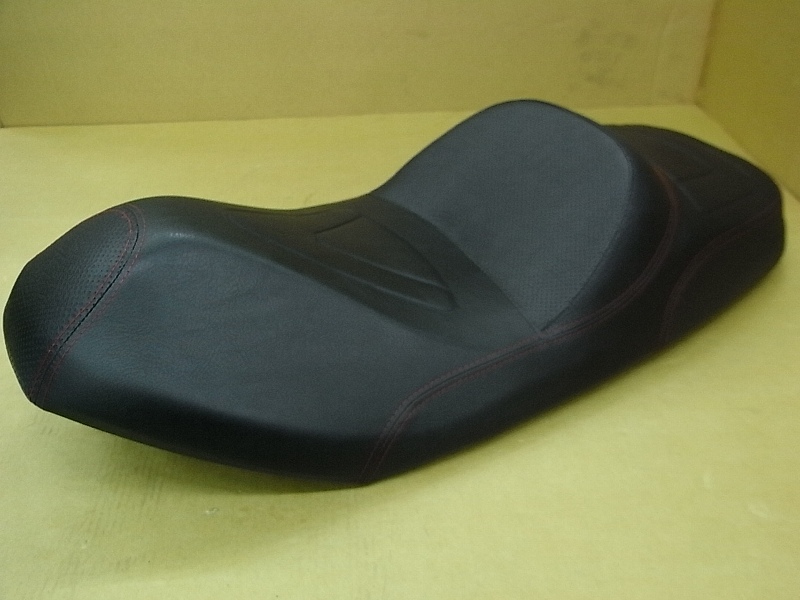 Седло мото двойное в сборе SYM