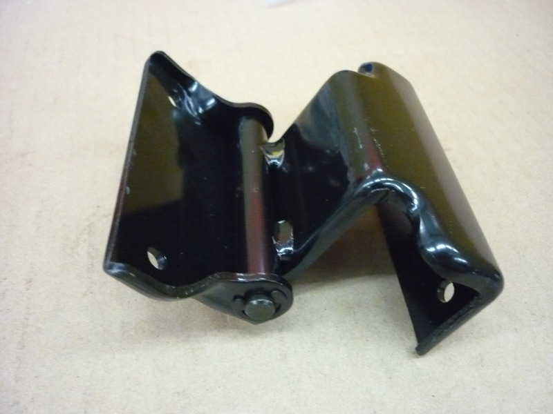 Петля сидения а+в SYM