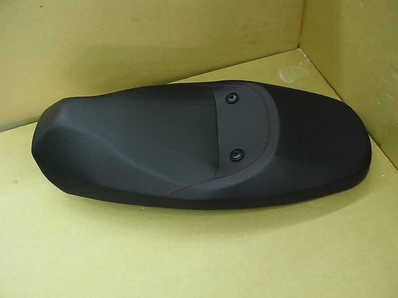 Седло мото двойное в сборе SYM