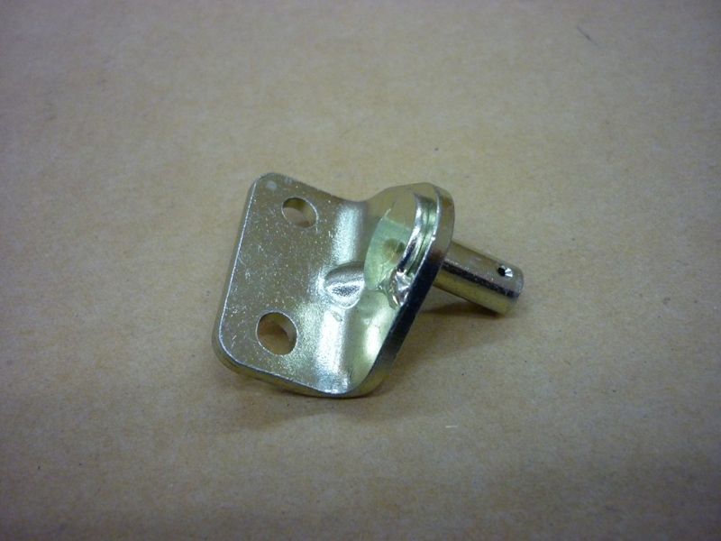 Кронштейн упора сидения SYM