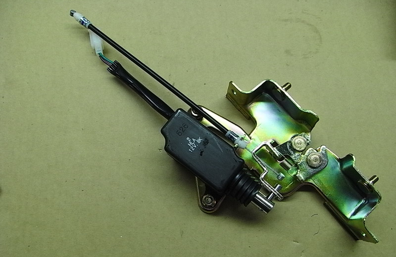 Замок сидения SYM