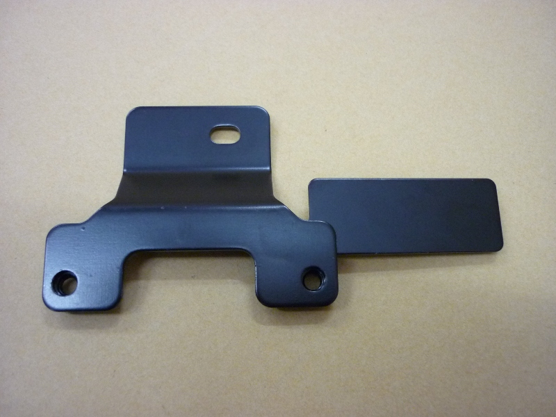 Крепление защелки сидения правое SYM