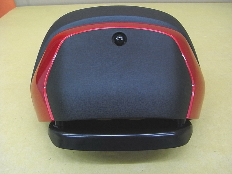 Спинка заднего сидения SYM