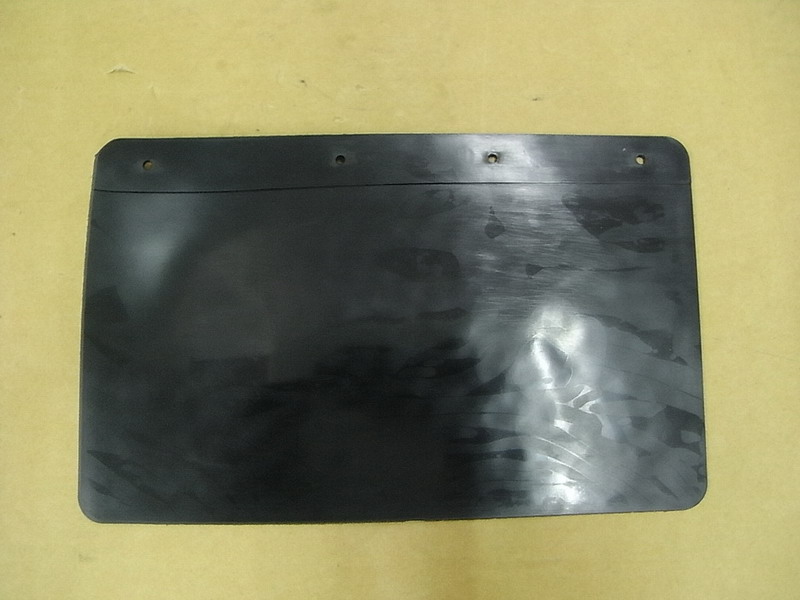 Брызговик SYM