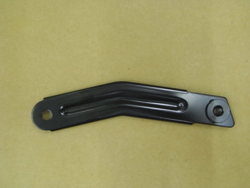 Кронштейн крепления крыла заднего SYM